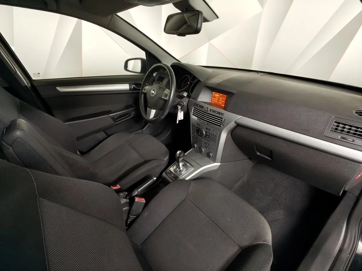 Opel Astra 1.6 Easytronic (115 л.с.) base Черный в АВИЛОН. Слайд №13