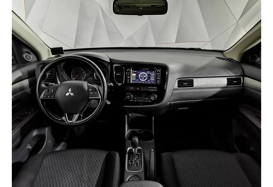 Mitsubishi Outlander 2.0 CVT (146 л.с.) Invite Черный в АВИЛОН. Слайд №14