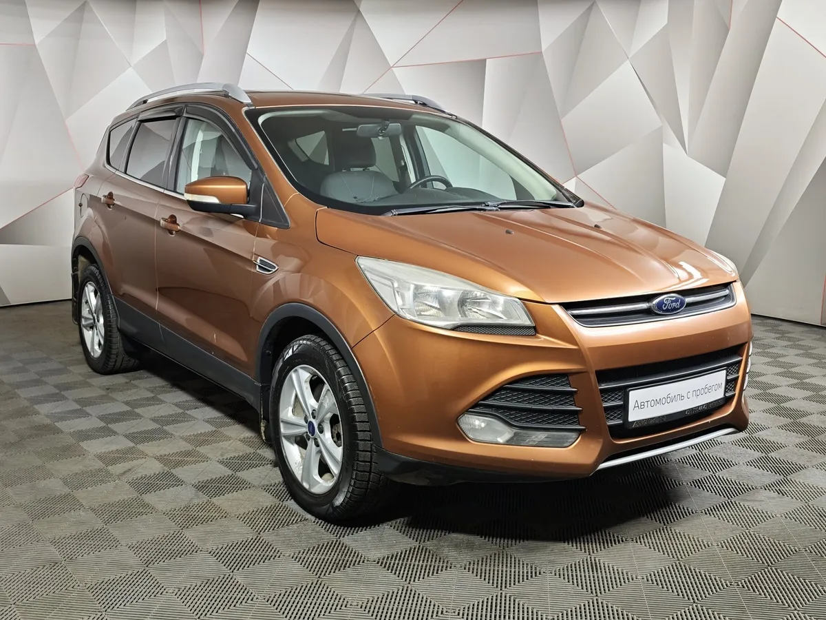 Ford Kuga 1.5 EcoBoost AT AWD (150 л.с.) Trend Plus Коричневый в АВИЛОН. Слайд №3