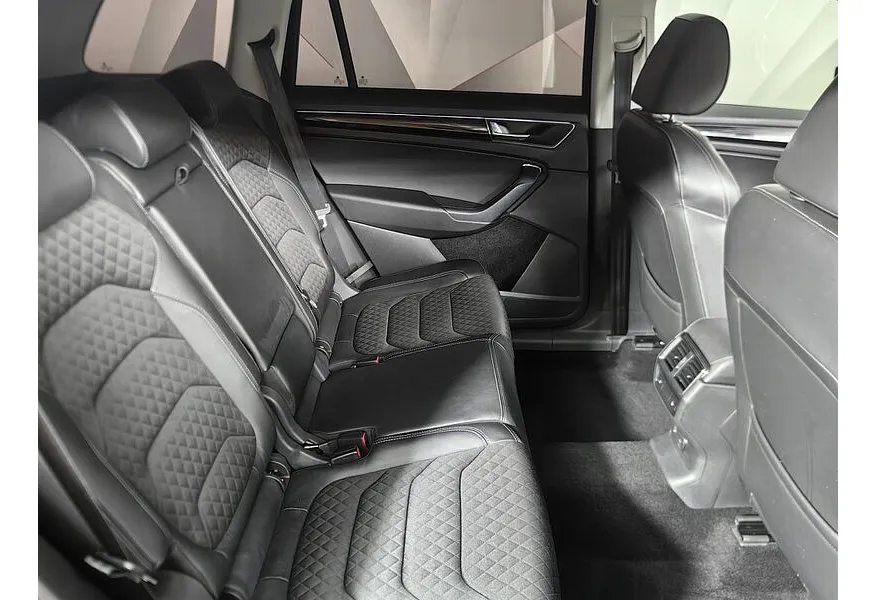 LIVE. Слайд №12