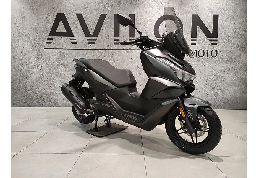 VOGE SR3 245 см³ (26 л.с.) 245 Черный в АВИЛОН. Слайд №2