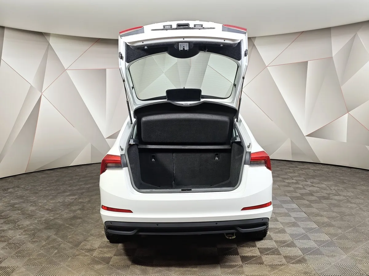 Skoda Rapid 1.6 AT (110 л.с.) Белый в АВИЛОН. Слайд №12