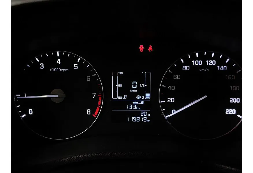 Hyundai Creta 1.6 MT (123 л.с.) Active Черный в АВИЛОН. Слайд №18