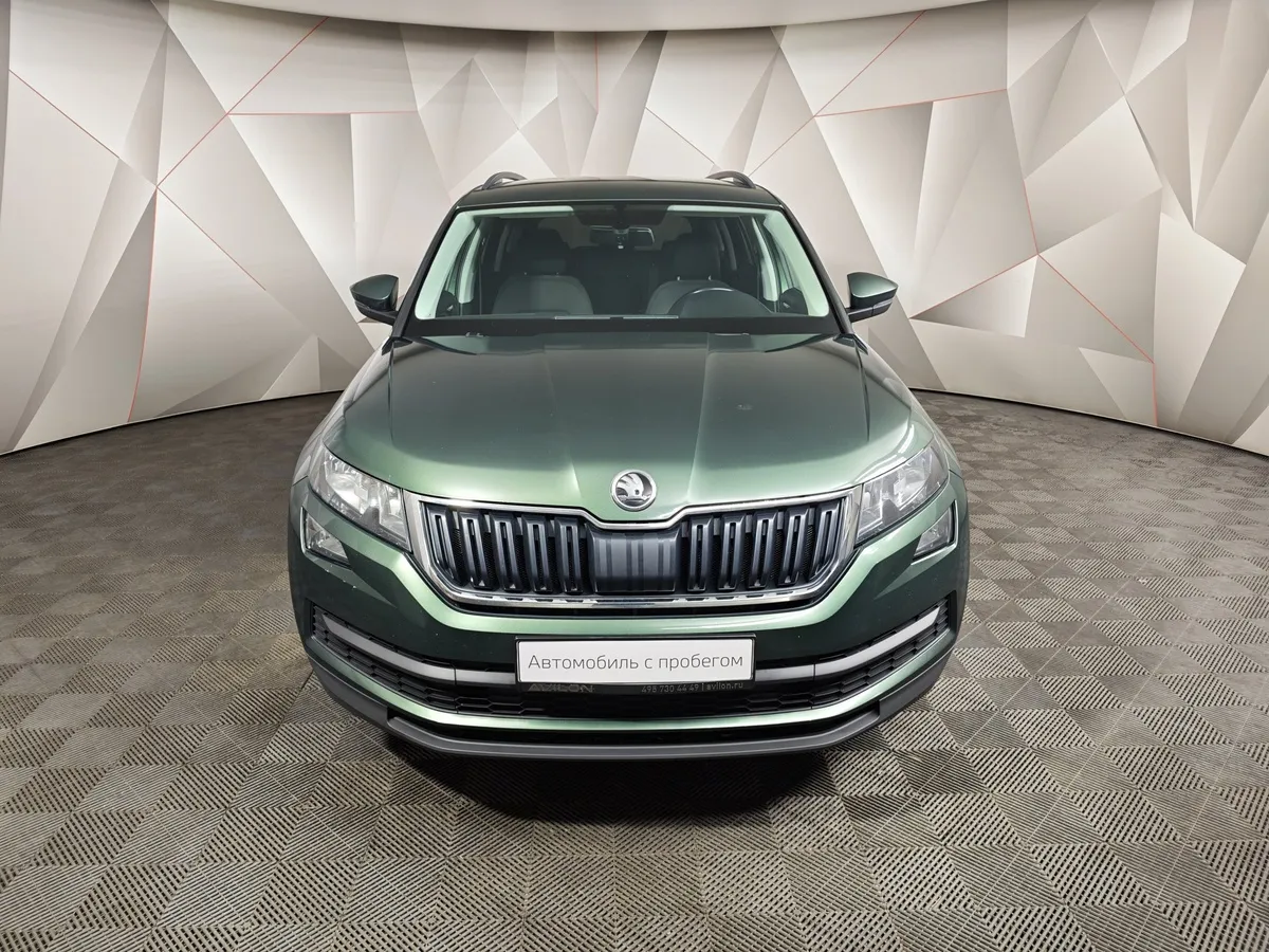 Skoda Kodiaq 1.4 TSI DSG 4X4 (150 л.с.) Зеленый в АВИЛОН. Слайд №7