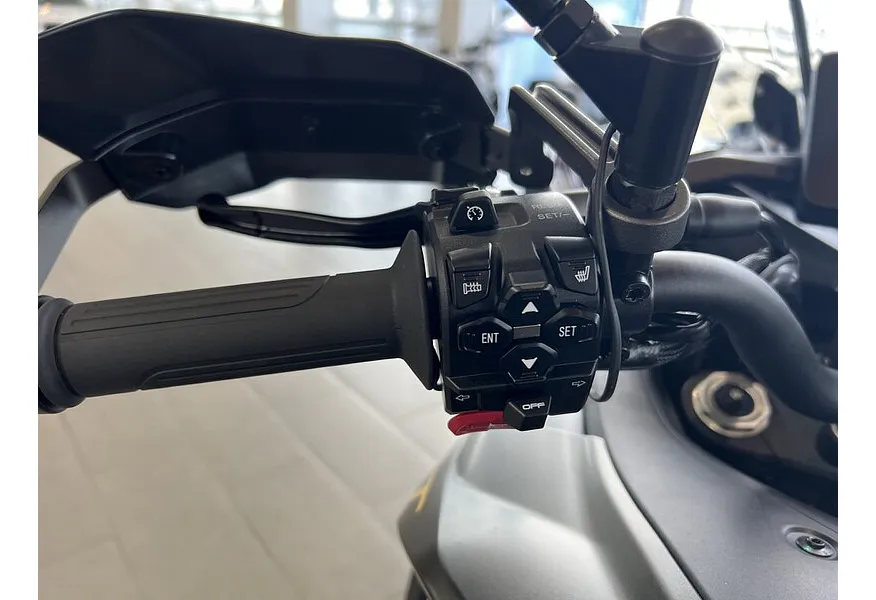 QJMOTOR SRT 900SX 900 см³ (95 л.с.) (95) 904 Черный в АВИЛОН. Слайд №12 QJMOTOR SRT 900SX 900 см³ (95 л.с.) (95) 904 Черный в АВИЛОН. Слайд №12