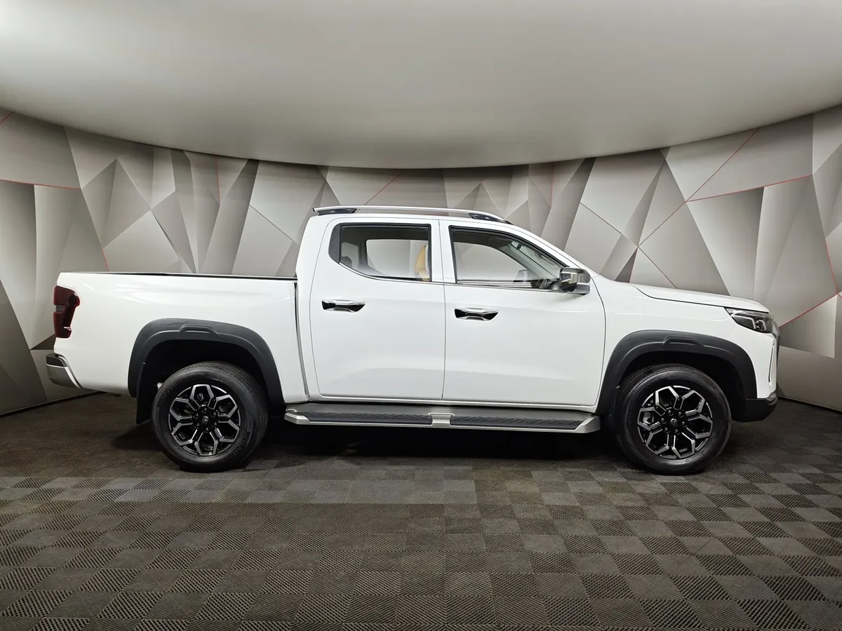 Changan HUNTER PLUS 2.0 AT 4WD (226 л.с.) Luxe Белый в АВИЛОН. Слайд №6