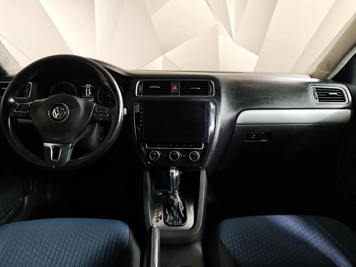 Volkswagen Jetta 1.4 TSI DSG (122 л.с.) Comfortline Черный в АВИЛОН. Слайд №14