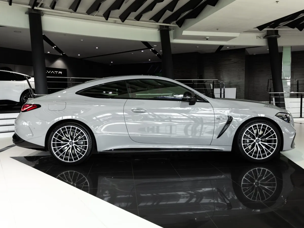 Mercedes-Benz CLE 53 AMG 9G-TRONIC 4MATIC (435 л.с.) Серый в АВИЛОН. Слайд №3