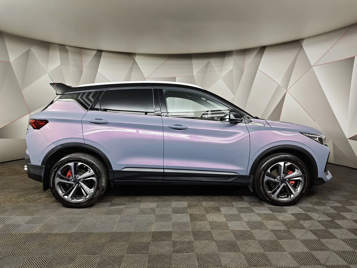 Geely Coolray 1.5T 7DCT (147 л.с.) Exclusive Фиолетовый в АВИЛОН. Слайд №6