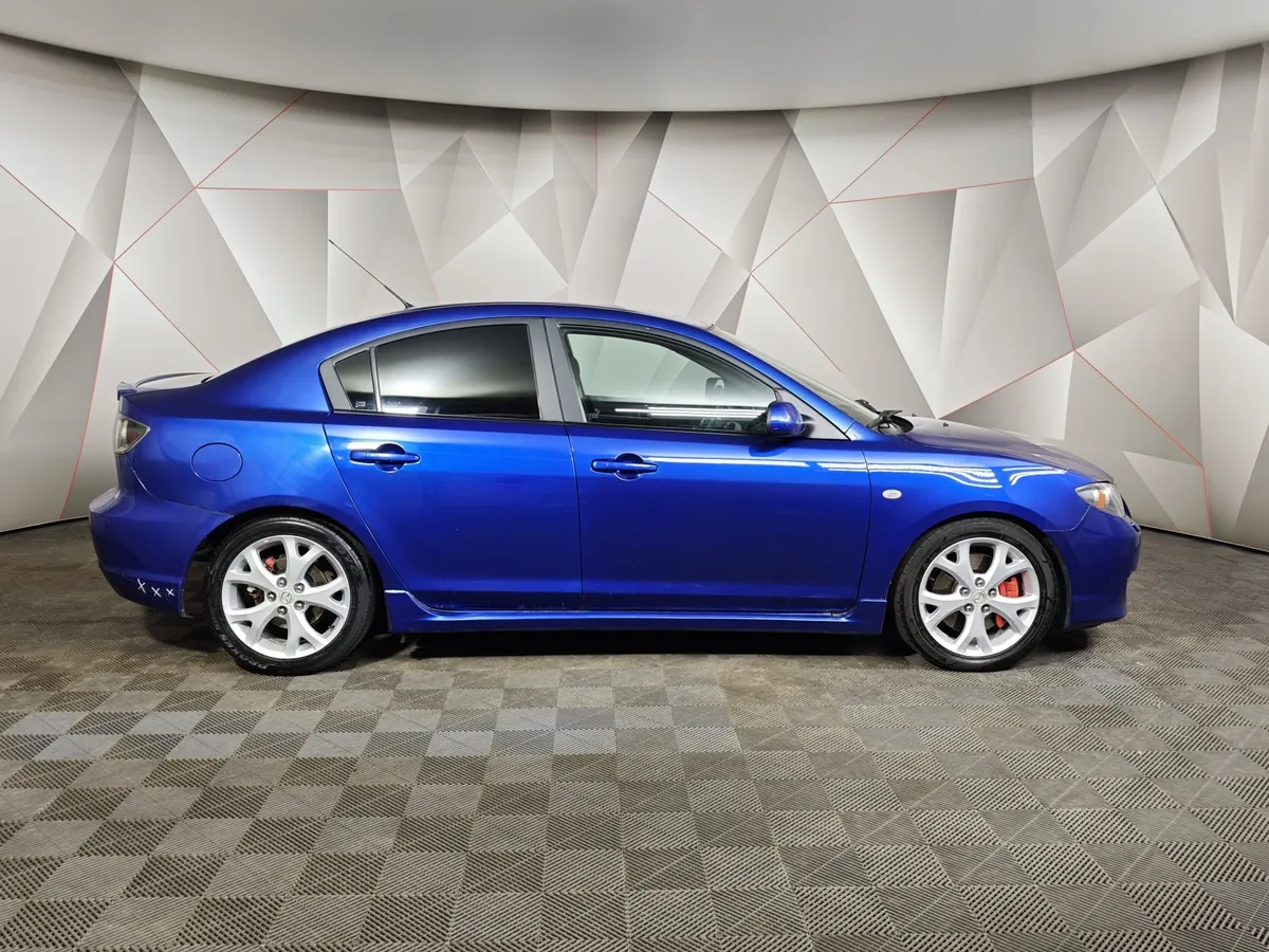 Mazda 3 2.0 AT (150 л.с.) Синий в АВИЛОН. Слайд №6