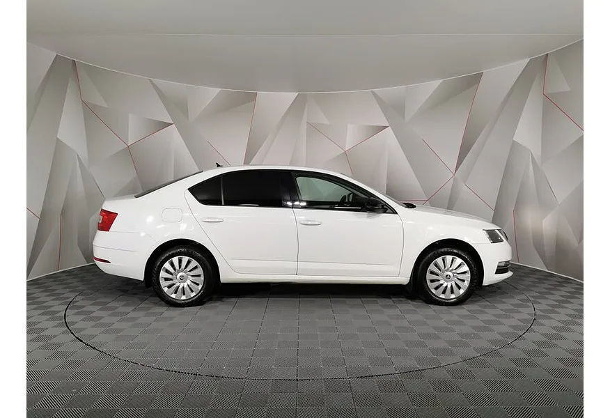 АВИЛОН - Skoda Octavia 1.4 TSI DSG (150 л.с.) Ambition Белый - slide 2