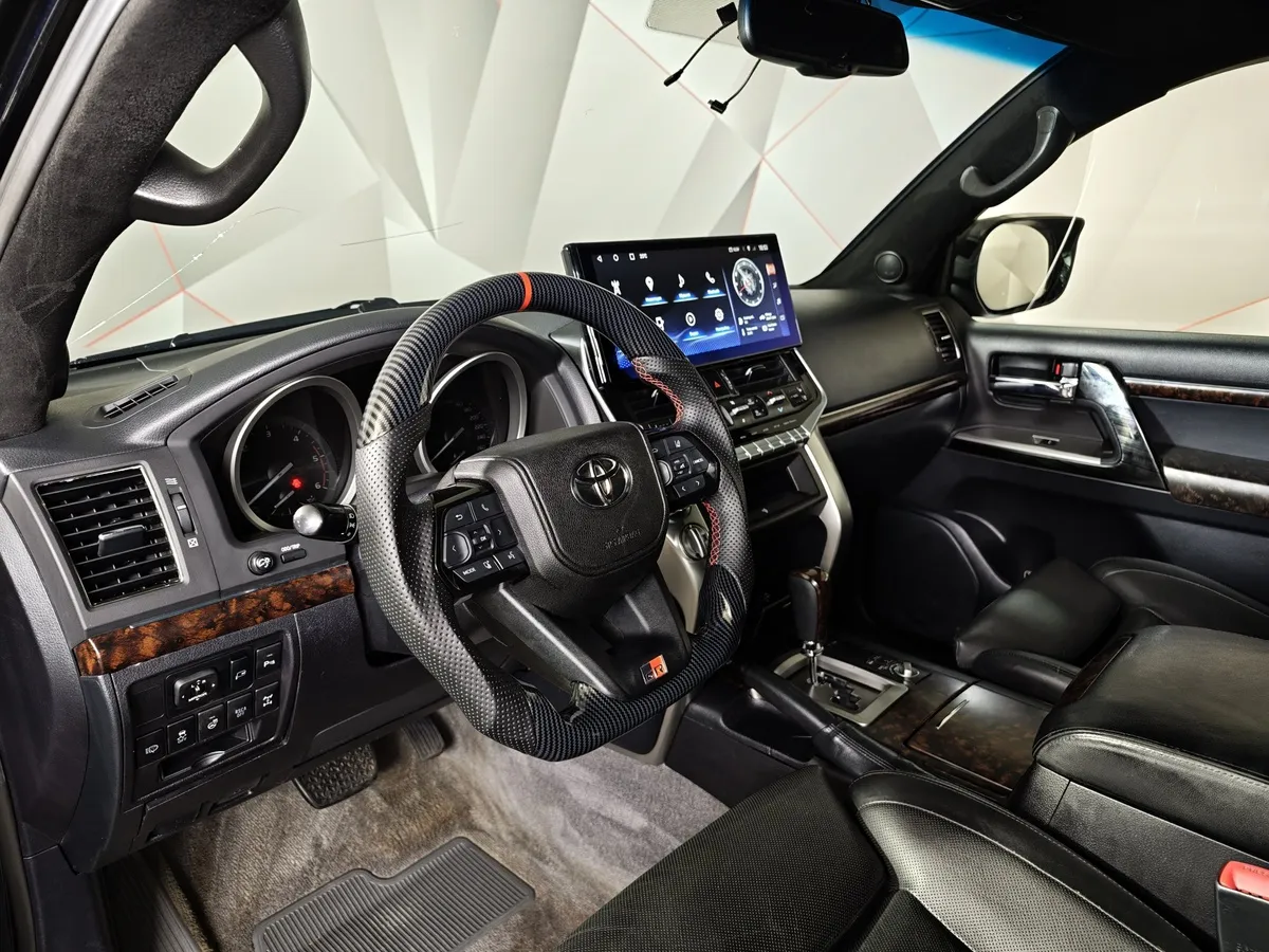 Toyota Land Cruiser 4.5 Twin-Turbo D AT 4WD (5 мест) (235 л.с.) Престиж Черный в АВИЛОН. Слайд №18