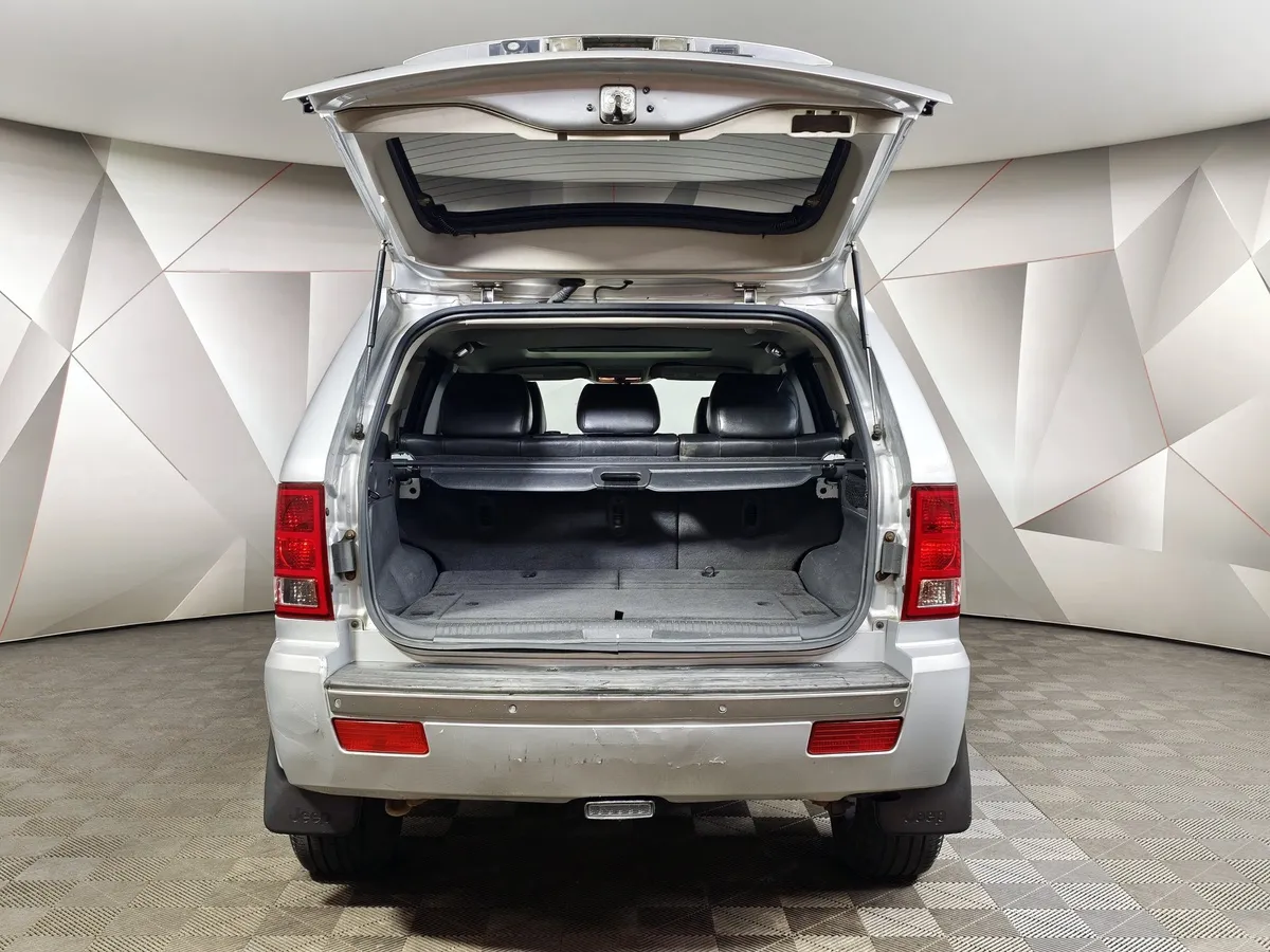 Jeep Grand Cherokee 3.0 CRD AT 4WD (218 л.с.) Серебристый в АВИЛОН. Слайд №12