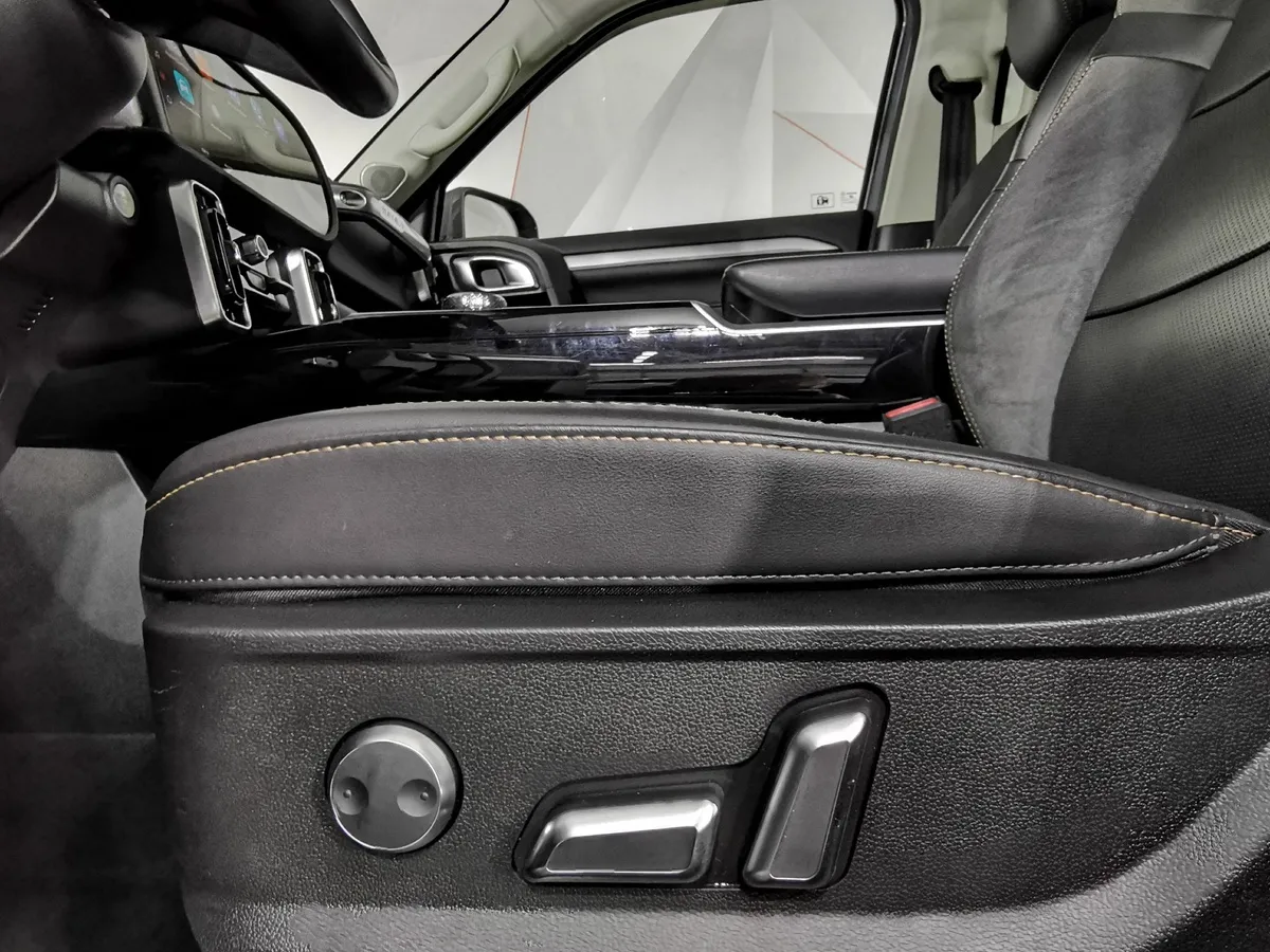 Haval Dargo X 2.0 DCT 4WD (192 л.с.) Premium Серый в АВИЛОН. Слайд №23