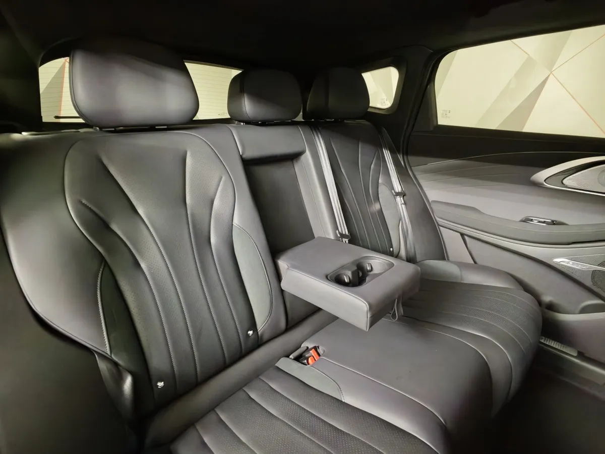 EXEED TXL 1.6 TGDI DCT7 AWD (186 л.с.) Prestige Черный в АВИЛОН. Слайд №16