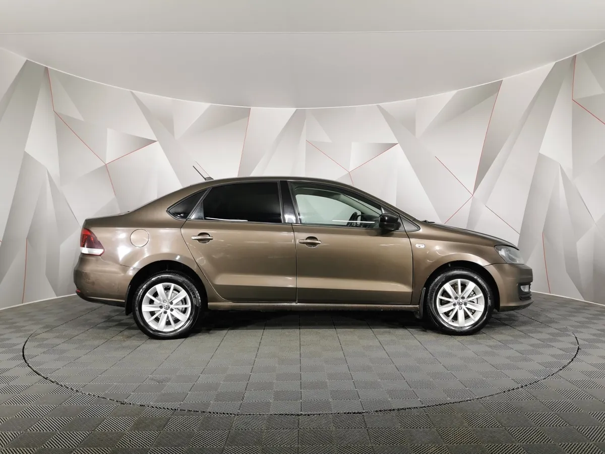 Volkswagen Polo 1.6 Tiptronic (105 л.с.) Comfortline Коричневый в АВИЛОН. Слайд №6