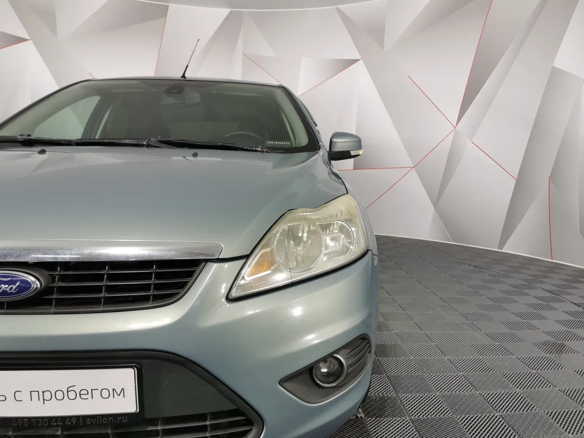 Ford Focus 1.6 AT (101 л.с.) Ghia Серый в АВИЛОН. Слайд №10