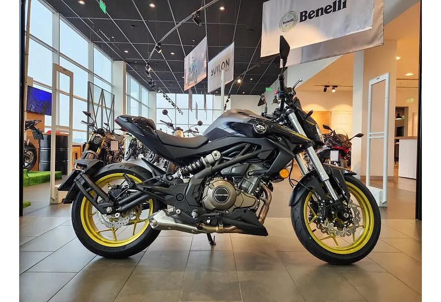 QJMOTOR SRK 400 400 см³ (41 л.с.) (41) 400 Черный в АВИЛОН. Слайд №11