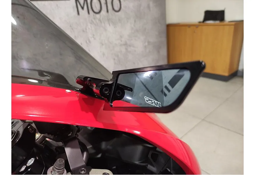 АВИЛОН - Ducati Panigale V2 955 см³ (155 л.с.) 955 Красный - slide 14