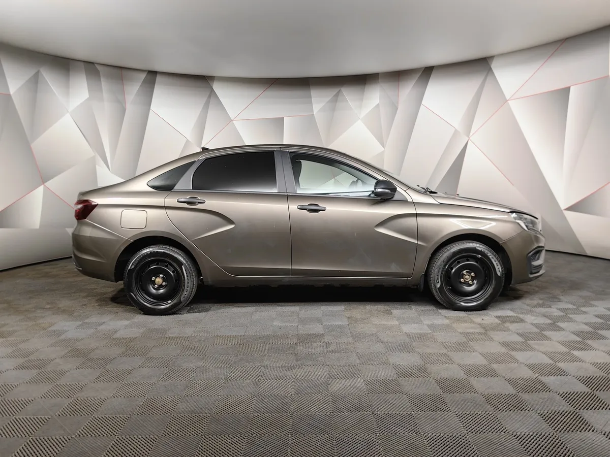 ВАЗ (Lada) Vesta 1.6 CVT (106 л.с.) Коричневый в АВИЛОН. Слайд №6