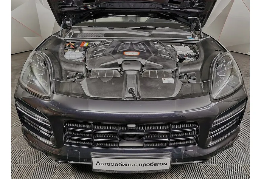 Porsche Cayenne Turbo 4.0 Tiptronic AWD (550 л.с.) Черный в АВИЛОН. Слайд №11