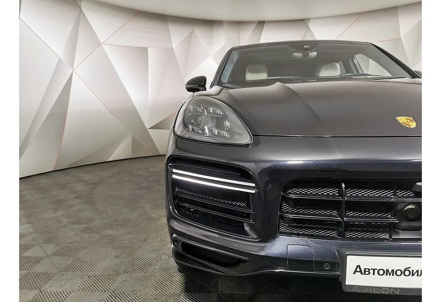 Porsche Cayenne Turbo 4.0 Tiptronic AWD (550 л.с.) Черный в АВИЛОН. Слайд №10