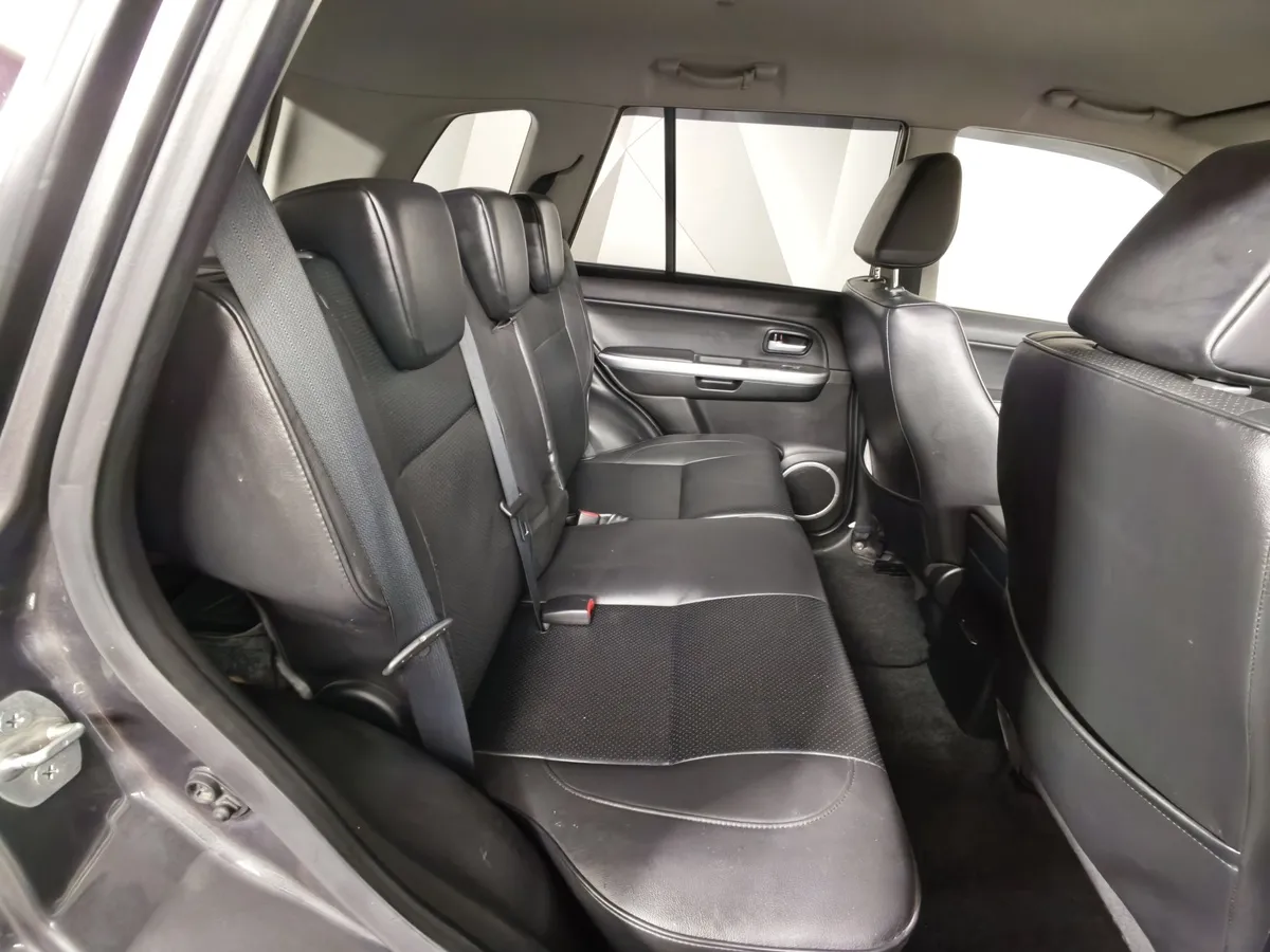 Suzuki Grand Vitara 2.4 AT AWD (169 л.с.) Серый в АВИЛОН. Слайд №14