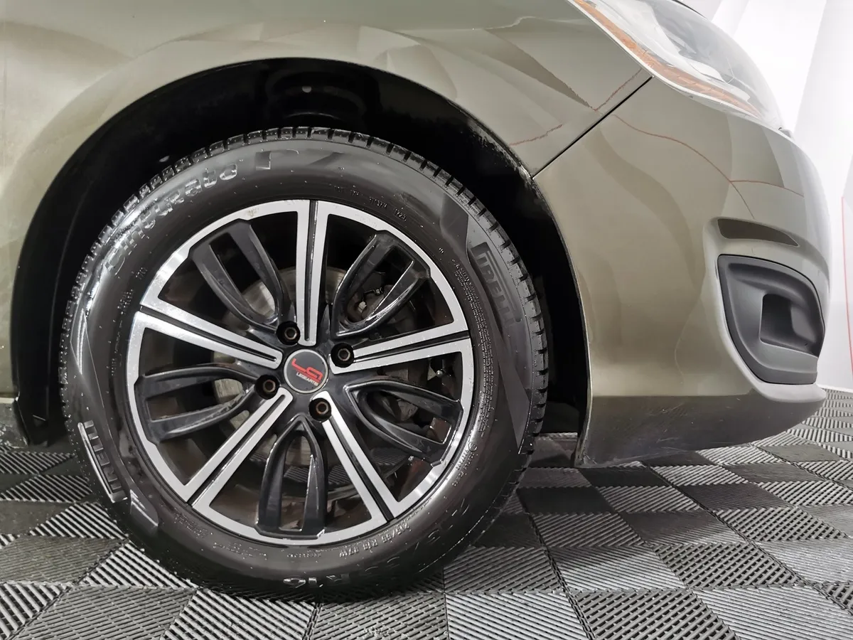 Citroen C4 1.6 VTi MT (116 л.с.) Коричневый в АВИЛОН. Слайд №9