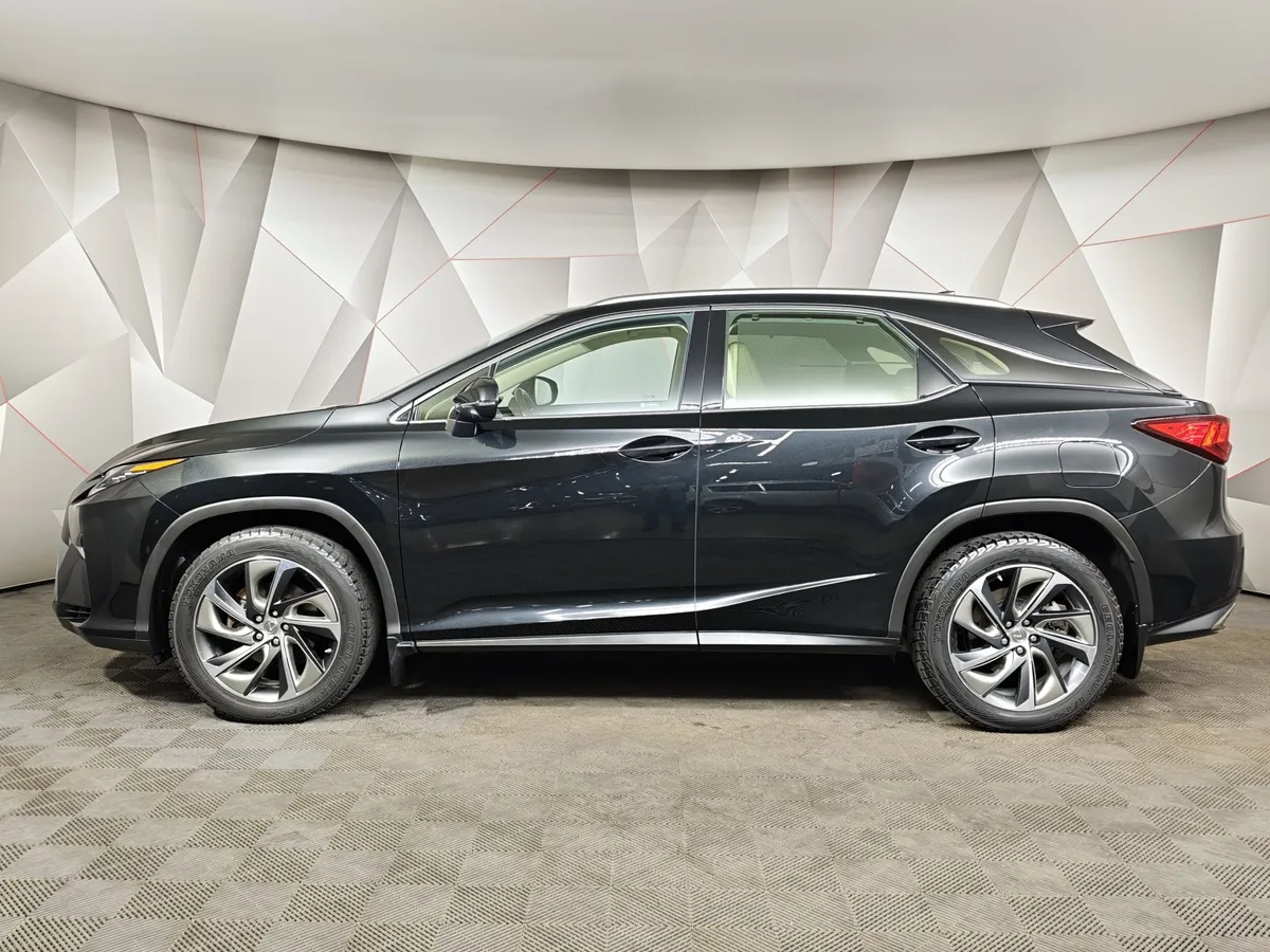 Lexus RX 200t AT AWD (238 л.с.) Luxury Черный в АВИЛОН. Слайд №5