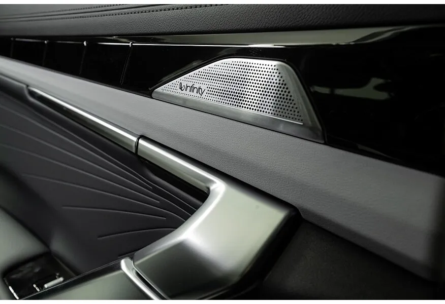 Geely Atlas 2.0T AT 4WD (200 л.с.) Flagship Белый в АВИЛОН. Слайд №8