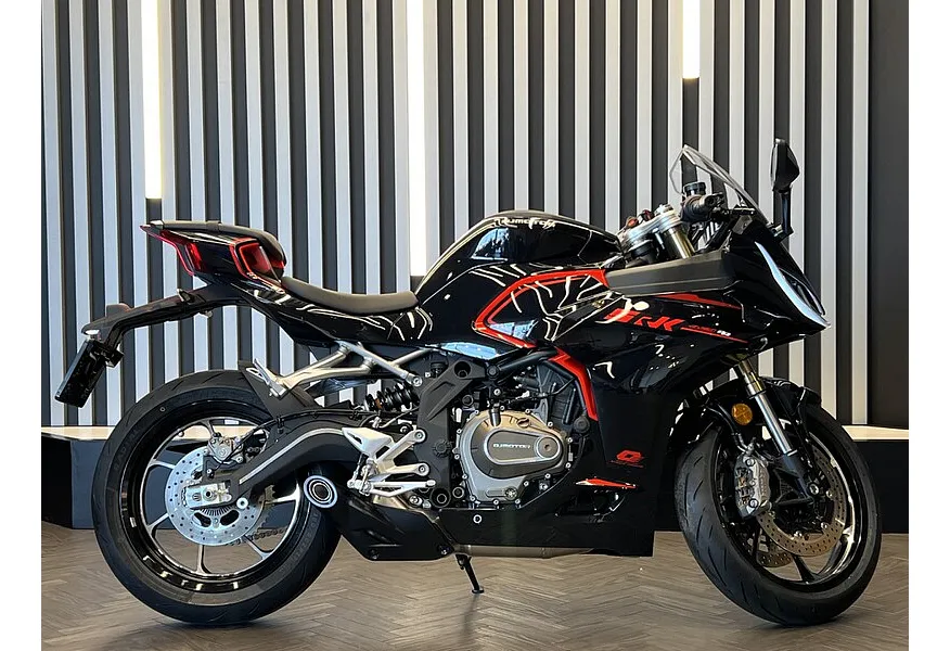 QJMOTOR SRK 421 RR 421 см³ (77 л.с.) (77) 421 в АВИЛОН. Слайд №4