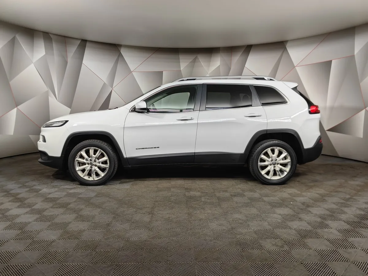 Jeep Cherokee 2.4 Tigershark Multiair AT AWD (177 л.с.) Sport Белый в АВИЛОН. Слайд №5