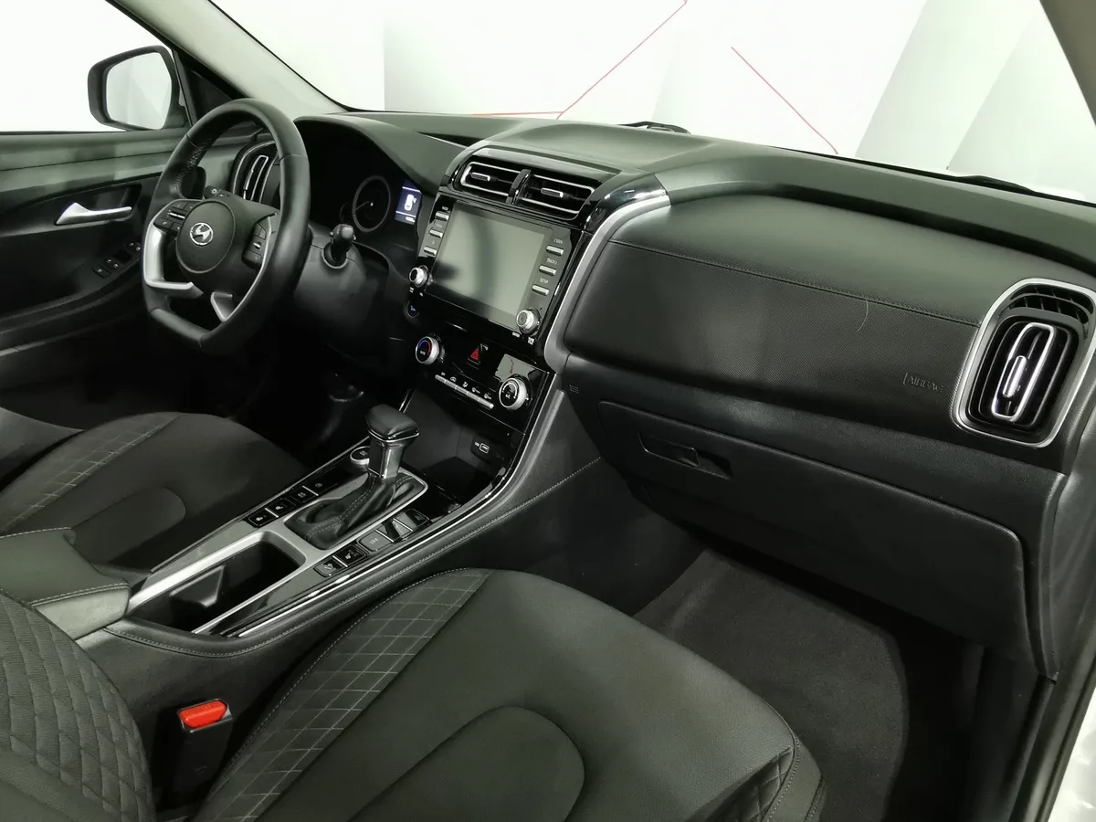 Hyundai Creta 1.6 AT AWD (121 л.с.) Travel Белый в АВИЛОН. Слайд №12