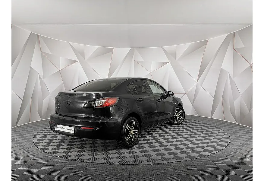 Mazda 3 1.6 AT (105 л.с.) Черный в АВИЛОН. Слайд №2