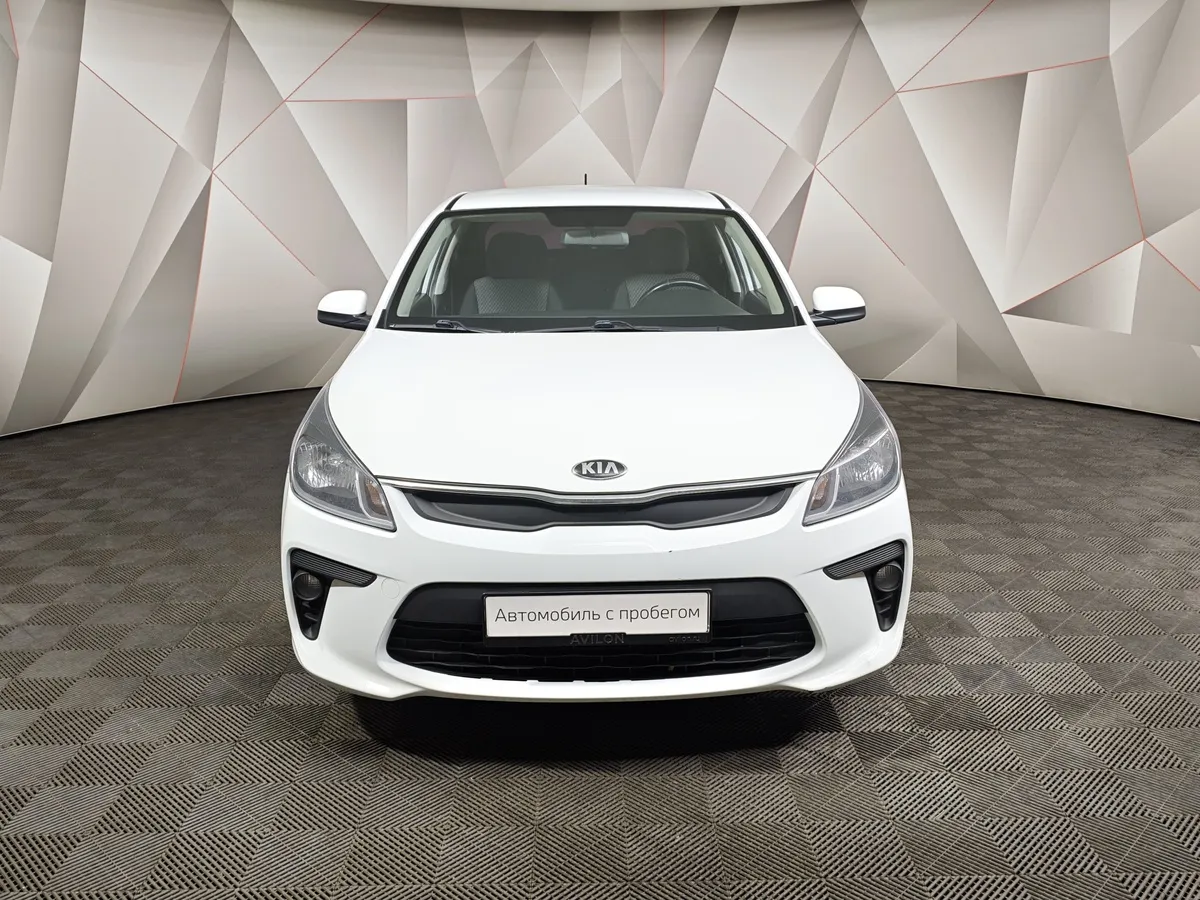 Kia Rio 1.6 AT (123 л.с.) Белый в АВИЛОН. Слайд №7