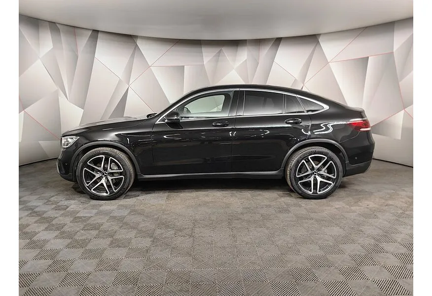 Mercedes-Benz GLC Купе 220 d 9G-TRONIC 4MATIC (194 л.с.) Premium Черный в АВИЛОН. Слайд №5