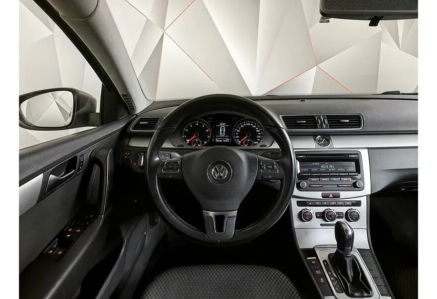 Volkswagen Passat 1.4 TSI BlueMotion DSG (125 л.с.) Trendline Серый в АВИЛОН. Слайд №20