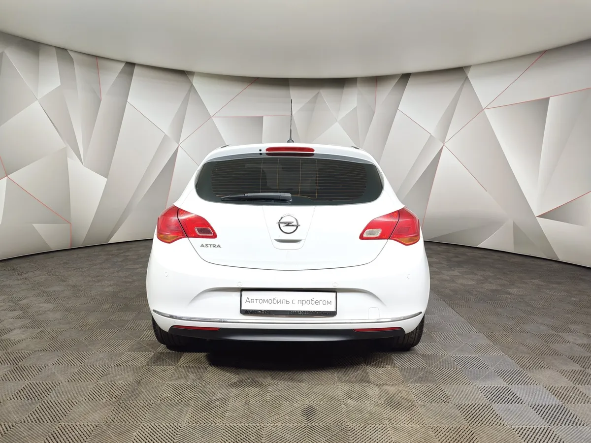 Opel Astra 1.6 AT (115 л.с.) Белый в АВИЛОН. Слайд №7