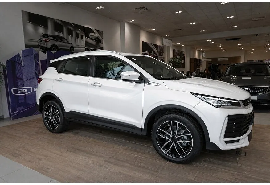 АВИЛОН - Belgee X50+ 1.5T DCT FWD (147 л.с.) Стиль Белый - slide 9925679
