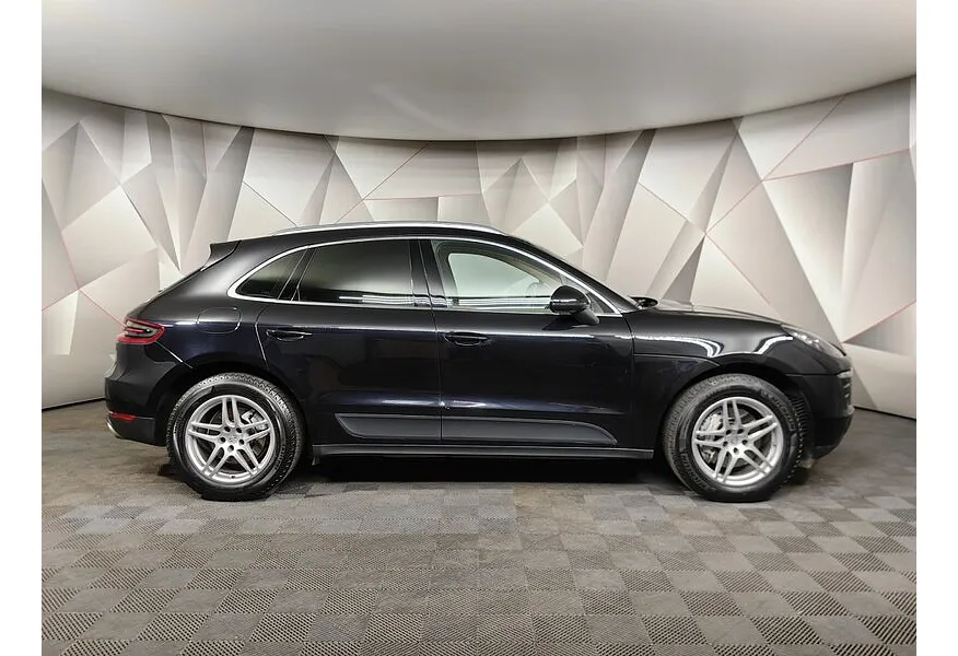 Porsche Macan S 3.0 PDK AWD (340 л.с.) Черный в АВИЛОН. Слайд №6