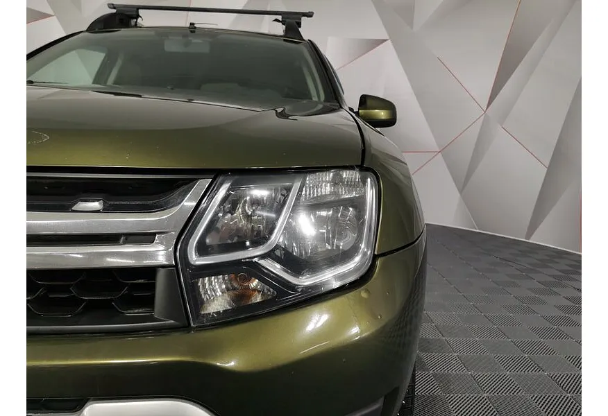 Renault Duster 1.6 MT 4x4 (114 л.с.) Зеленый в АВИЛОН. Слайд №10