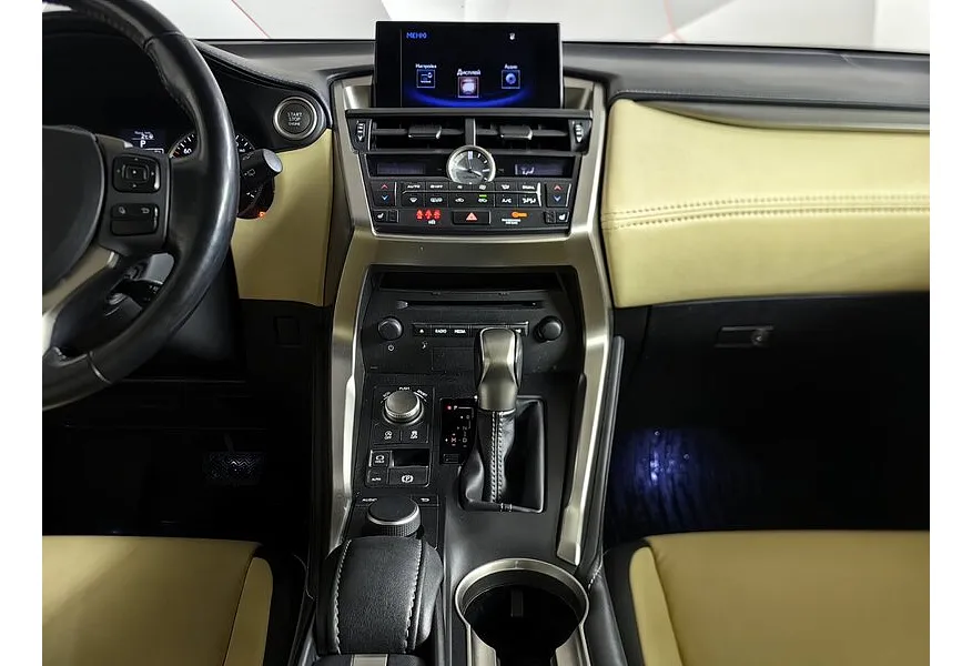 Lexus NX 200 CVT AWD (150 л.с.) Красный в АВИЛОН. Слайд №14