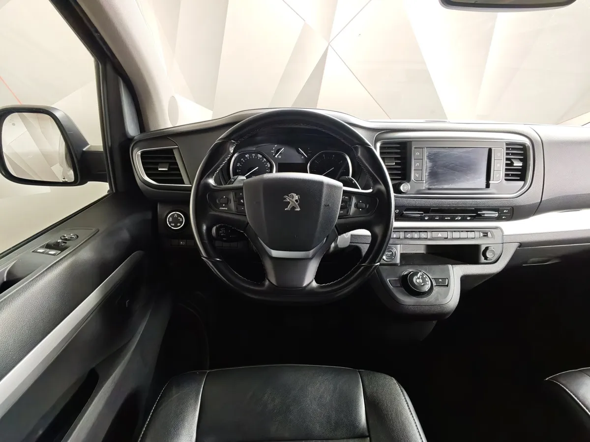 Peugeot Traveller Business 2.0 Hdi AT (150 л.с.) VIP Коричневый в АВИЛОН. Слайд №19