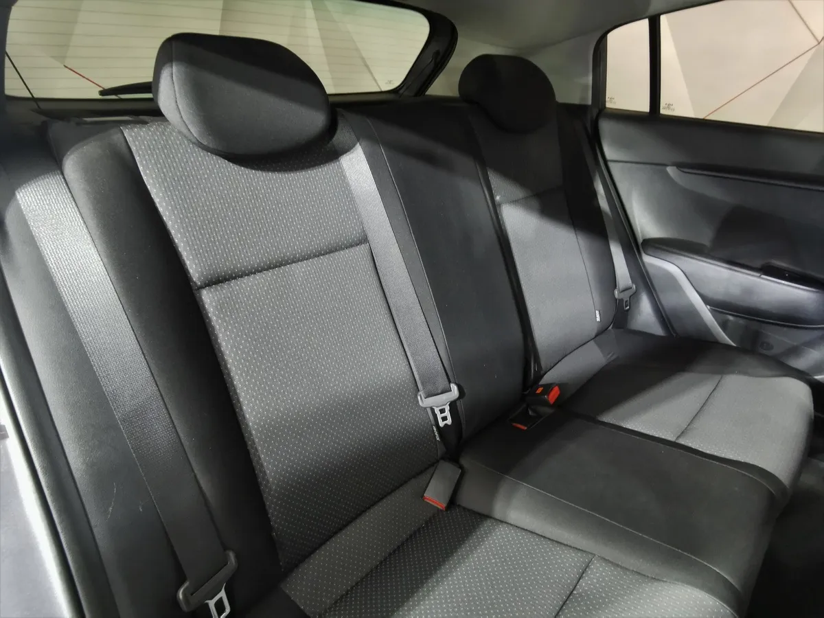 Kia Rio X-Line 1.6 AT (123 л.с.) Серый в АВИЛОН. Слайд №15