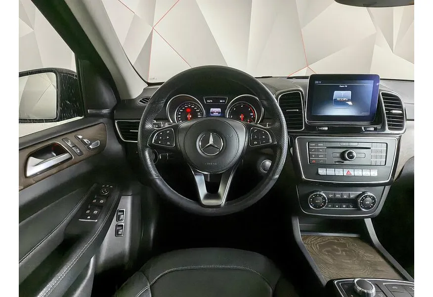 Mercedes-Benz GLS 350 d 4MATIC 9G-TRONIC (249 л.с.) Особая серия Черный в АВИЛОН. Слайд №19