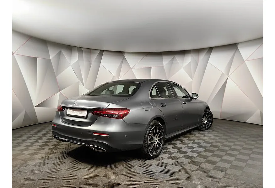Mercedes-Benz E-Класс E 220 d 4MATIC 9G-TRONIC (194 л.с.) Sport (Локальная сборка) Серый в АВИЛОН. Слайд №2
