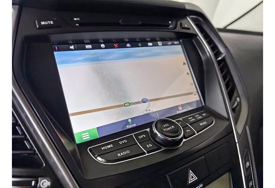 Hyundai Santa Fe 2.4 AT 4WD (175 л.с.) Dynamic Серебристый в АВИЛОН. Слайд №21