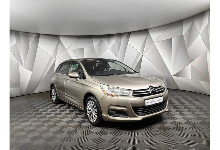 LIVE. Слайд №2