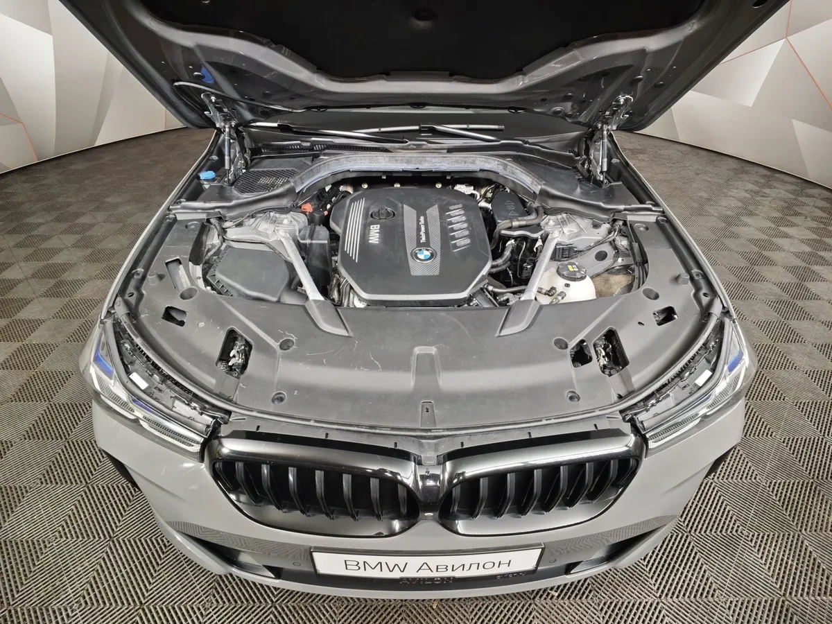 BMW 6 серия 630d xDrive Steptronic (249 л.с.) M Sport Pro Серый в АВИЛОН. Слайд №10