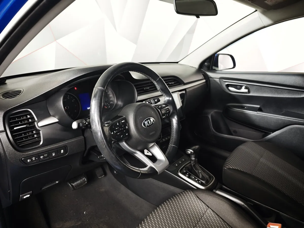 Kia Rio 1.6 AT (123 л.с.) Luxe Синий в АВИЛОН. Слайд №17